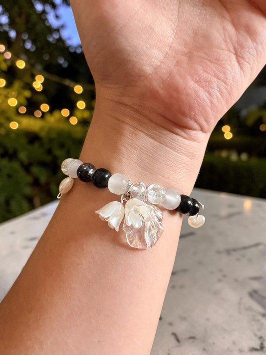‘Black beauty’ beaded bracelet