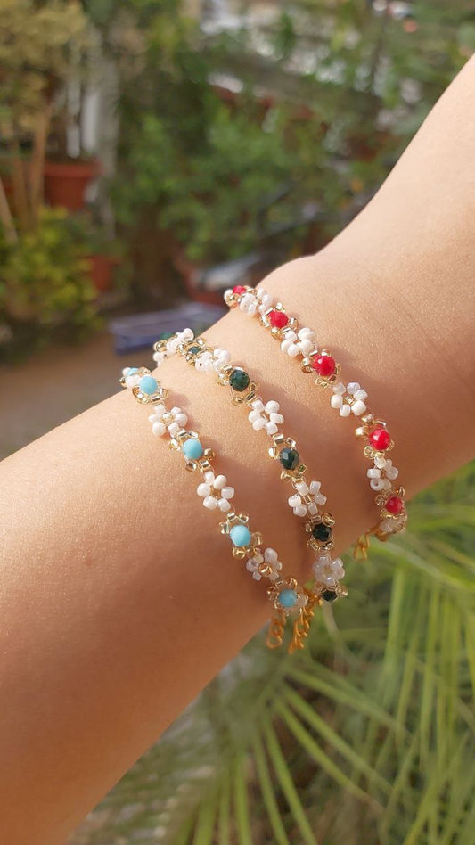 Beads and crystal white bracelet
