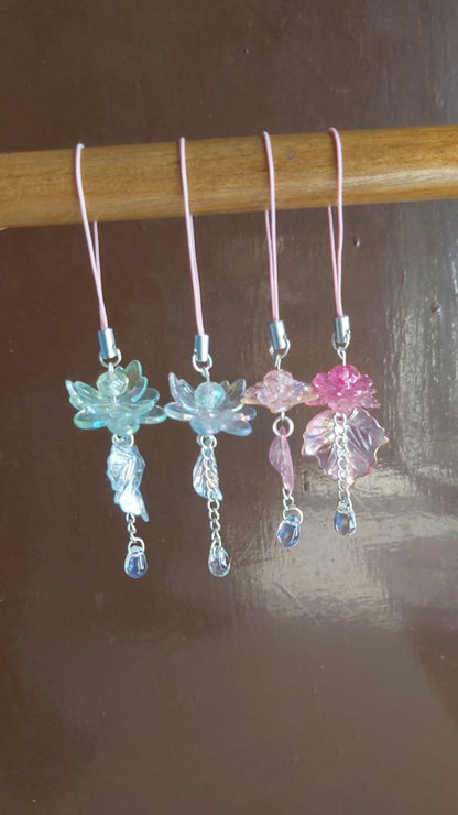 Lotus design phone charm